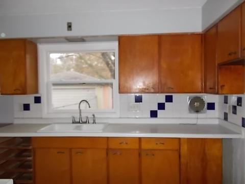 1303 E Lefevre Rd, Sterling, IL 61081 photo 4