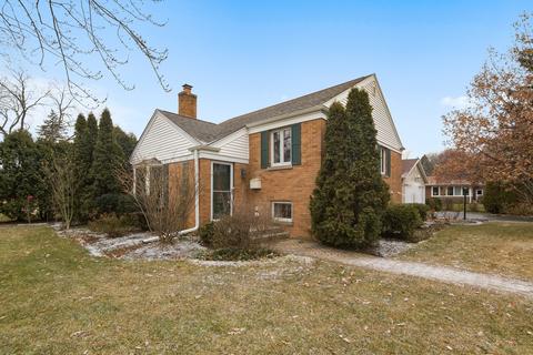 940 Echo Ln, Glenview, IL 60025 photo 1