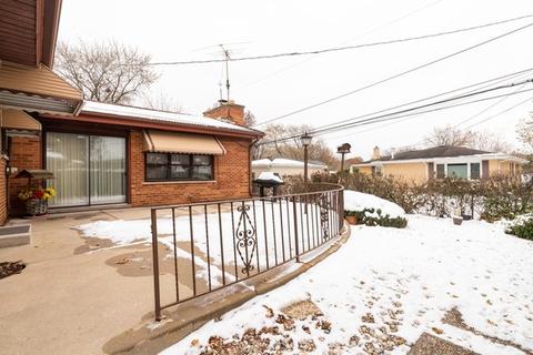 353 Munroe Cir, Des Plaines, IL 60016 photo 18