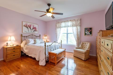 1908 W Greenleaf Dr, Round Lake, IL 60073 photo 7
