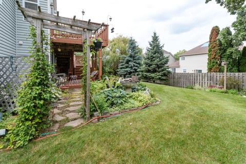 1908 W Greenleaf Dr, Round Lake, IL 60073 photo 16