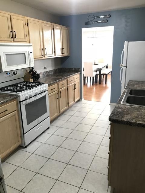 362 Ashford Cir #4, Bartlett, IL 60103 photo 6