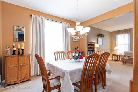 623 Donegal Dr, Elgin, IL 60124 photo 12