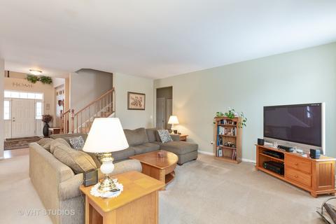 623 Donegal Dr, Elgin, IL 60124 photo 8