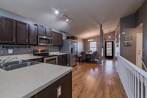 8 Andy Ct, Bloomington, IL 61704 photo 8