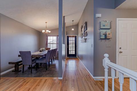 8 Andy Ct, Bloomington, IL 61704 photo 13