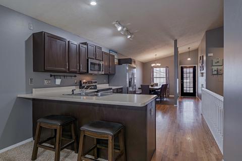 8 Andy Ct, Bloomington, IL 61704 photo 7