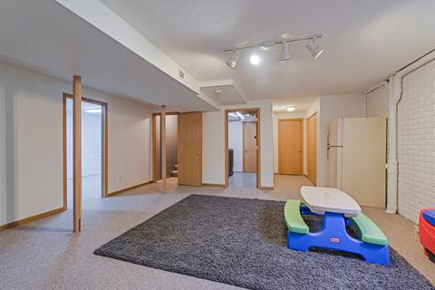 8 Andy Ct, Bloomington, IL 61704 photo 24