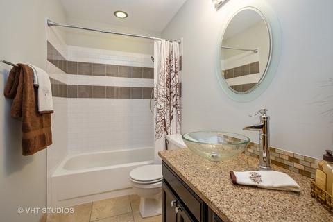 531 Commanche Trl, Wheeling, IL 60090 photo 16