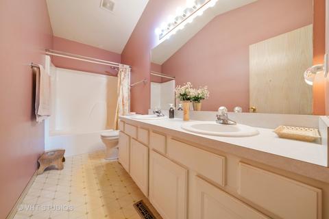 1406 Major Dr, Plainfield, IL 60586 photo 7