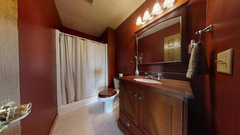 5972 Timberlake Dr, Weldon, IL 61882 photo 32