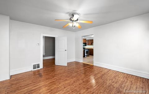 812 Oak St, Elgin, IL 60123 photo 11