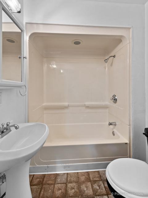 812 Oak St, Elgin, IL 60123 photo 16