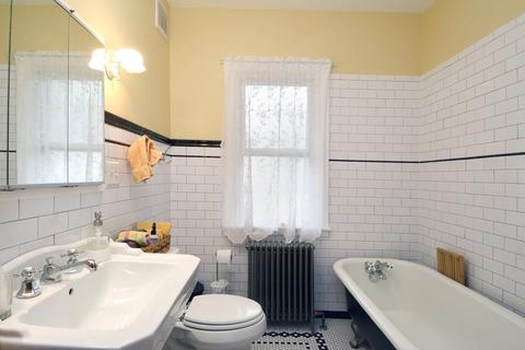 758 Laurel Ave, Des Plaines, IL 60016 photo 13