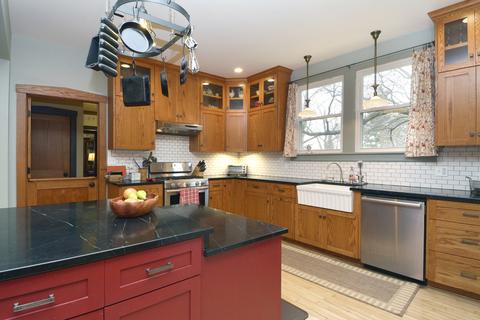 758 Laurel Ave, Des Plaines, IL 60016 photo 6