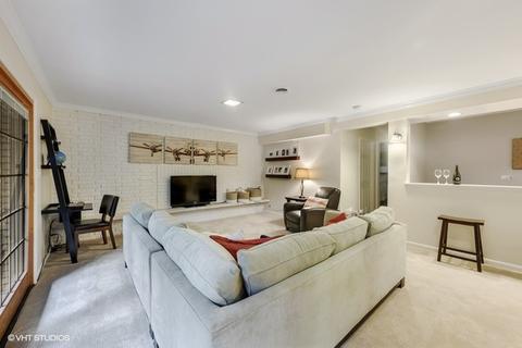 1645 Sequoia Trl, Glenview, IL 60025 photo 17