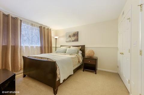 1645 Sequoia Trl, Glenview, IL 60025 photo 16