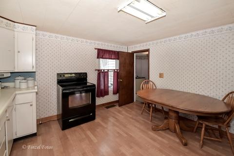 415 Maple St, Marengo, IL 60152 photo 9