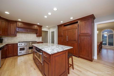 16 Hidden Lake Dr, Burr Ridge, IL 60527 photo 8