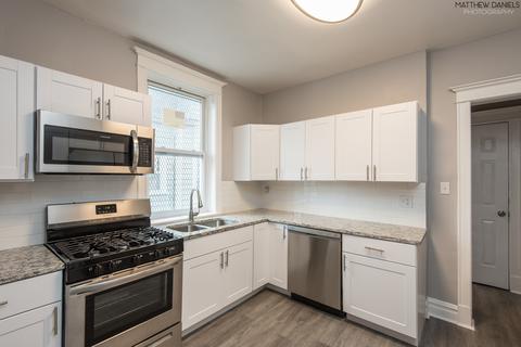 7246 S Champlain Ave, Chicago, IL 60619 photo 17