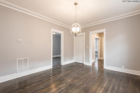 7246 S Champlain Ave, Chicago, IL 60619 photo 2