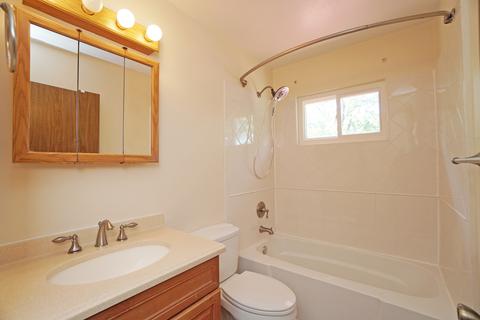 250 E Bradley St, Des Plaines, IL 60016 photo 15