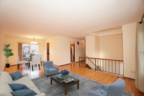 250 E Bradley St, Des Plaines, IL 60016 photo 6