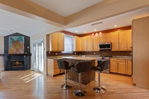 1239 E 46th St, Chicago, IL 60653 photo 5