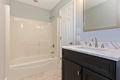 1239 E 46th St, Chicago, IL 60653 photo 14