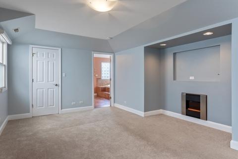 1239 E 46th St, Chicago, IL 60653 photo 10