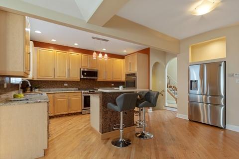 1239 E 46th St, Chicago, IL 60653 photo 6