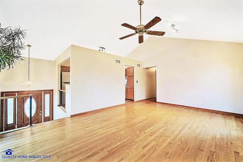 1002 Longford Rd, Bartlett, IL 60103 photo 9