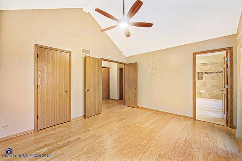 1002 Longford Rd, Bartlett, IL 60103 photo 15