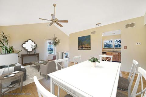 1002 Longford Rd, Bartlett, IL 60103 photo 6