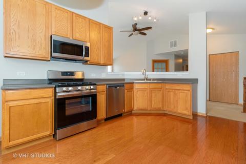 24230 Walnut Cir, Plainfield, IL 60585 photo 6