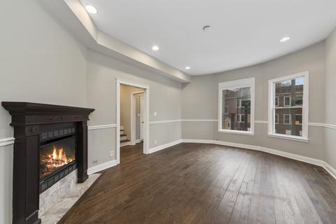 2848 E 78th St, Chicago, IL 60649 photo 3