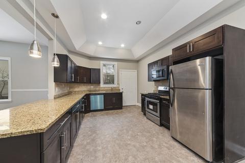 2848 E 78th St, Chicago, IL 60649 photo 5