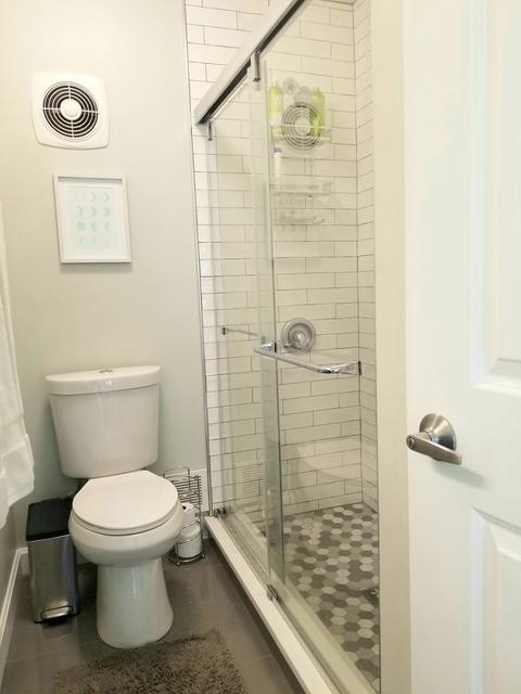 916 E 55th St, Chicago, IL 60615 photo 10