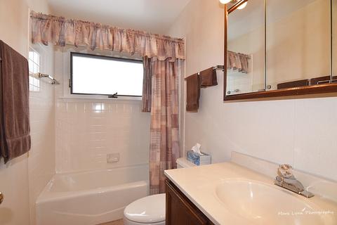 505 Turf Ln, Wheaton, IL 60187 photo 18