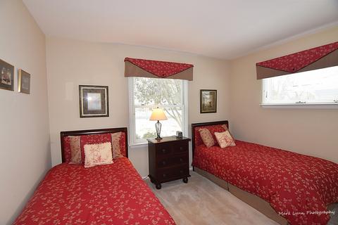505 Turf Ln, Wheaton, IL 60187 photo 16