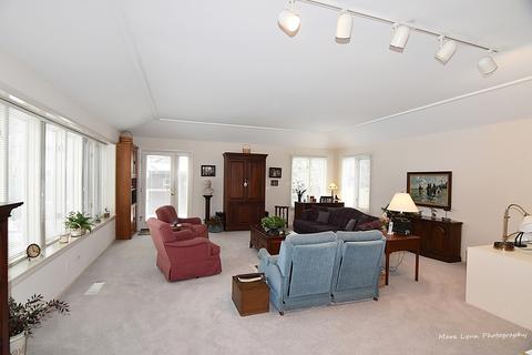 505 Turf Ln, Wheaton, IL 60187 photo 10