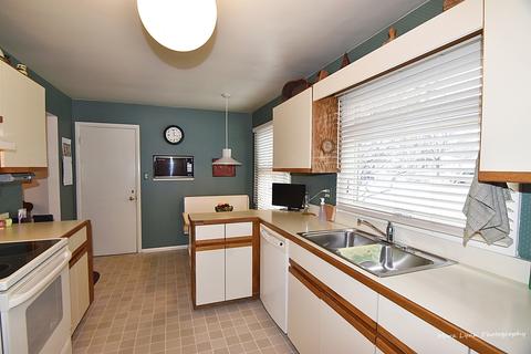 505 Turf Ln, Wheaton, IL 60187 photo 7