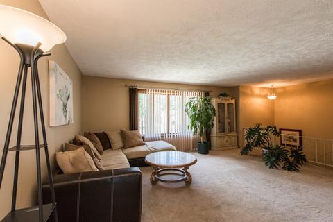 319 Robert Dr, Normal, IL 61761 photo 6
