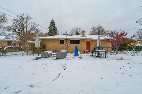 471 Farthing Ln, Des Plaines, IL 60016 photo 17