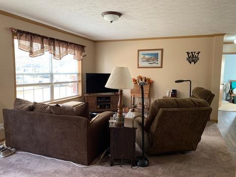721 Warren St, Chenoa, IL 61726 photo 6