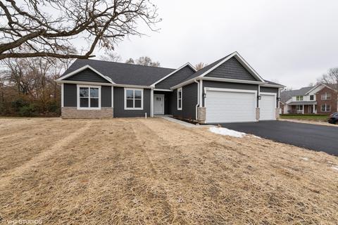 1613 Hillside Ln, Mchenry, IL 60051 photo 1