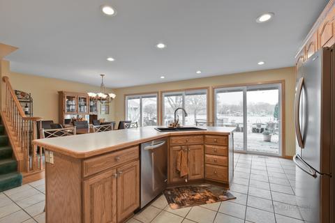 708 S Riverside Dr, Mchenry, IL 60050 photo 16
