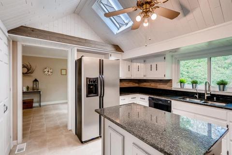 29 W631 Schick Rd, Bartlett, IL 60103 photo 10