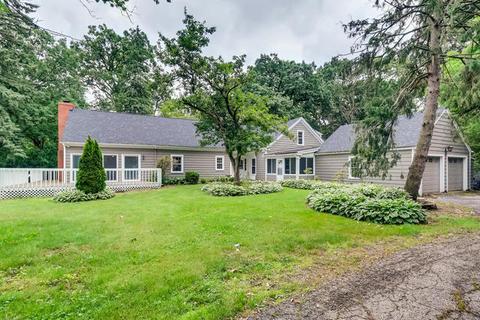 29 W631 Schick Rd, Bartlett, IL 60103 photo 2