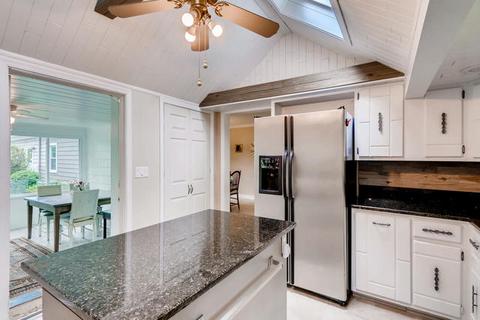 29 W631 Schick Rd, Bartlett, IL 60103 photo 11